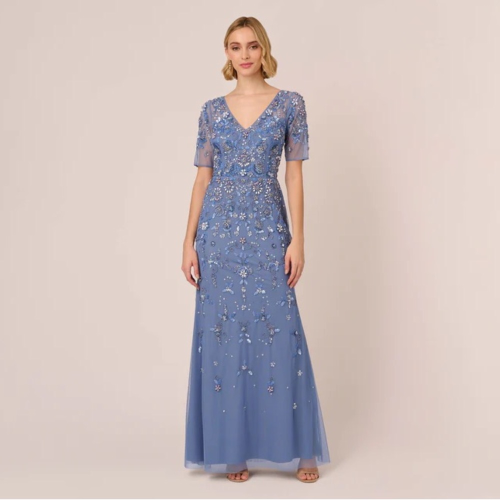 NWT Adrianna Papell Women's V-Neck Beaded Short-Sleeve Mesh Gown Blue Size 4